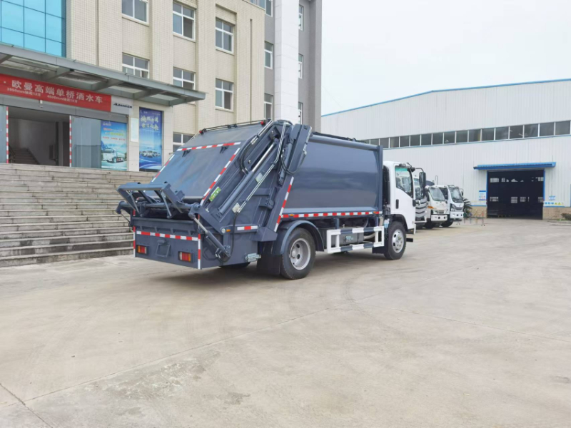 ISUZU Brand 10CBM Compactor Garbage Truck