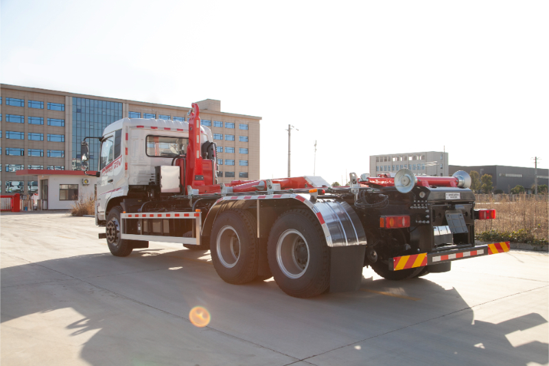 20 Tons Dongfeng Hooklift Truck