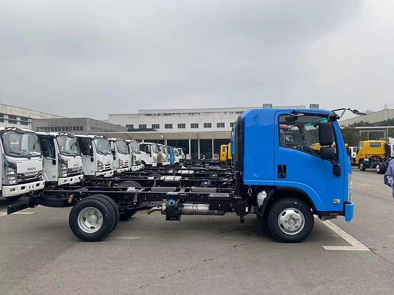 ISUZU 8 Tons Hooklift Truck