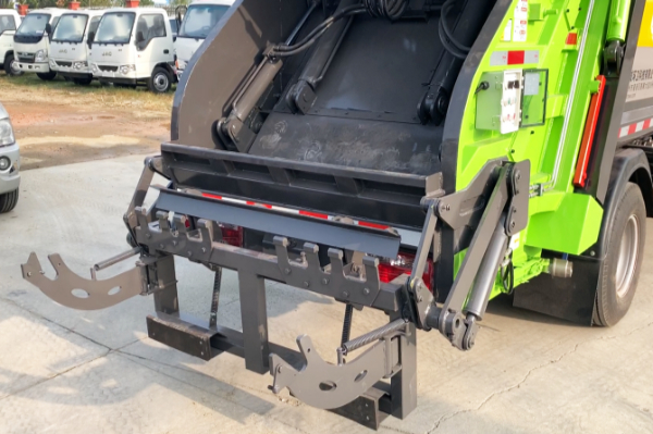 SINOTRUK 20m3 Garbage Compactor Truck