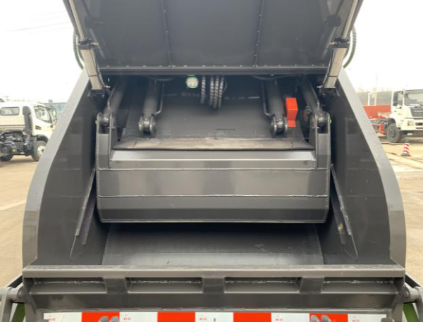 SINOTRUK 20m3 Garbage Compactor Truck