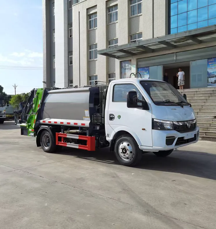 Dongfeng 4.8CBM Garbage Compactor Truck