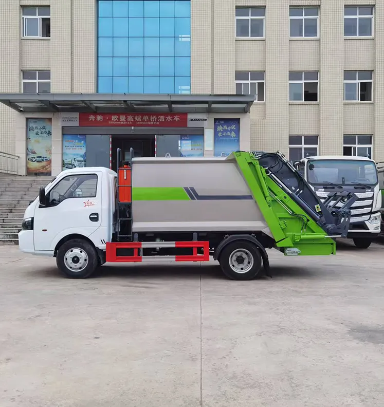 Dongfeng 5.8CBM Garbage Compactor Truck